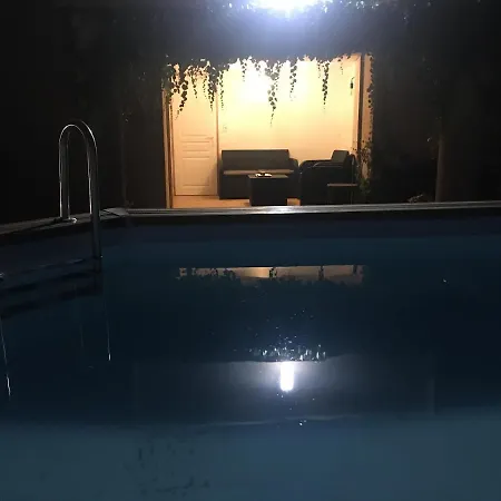 Chez Ma Mie Holiday home Theziers